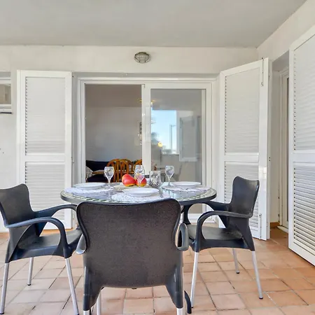 Platja De Roses-4 By Interhome Appartement *